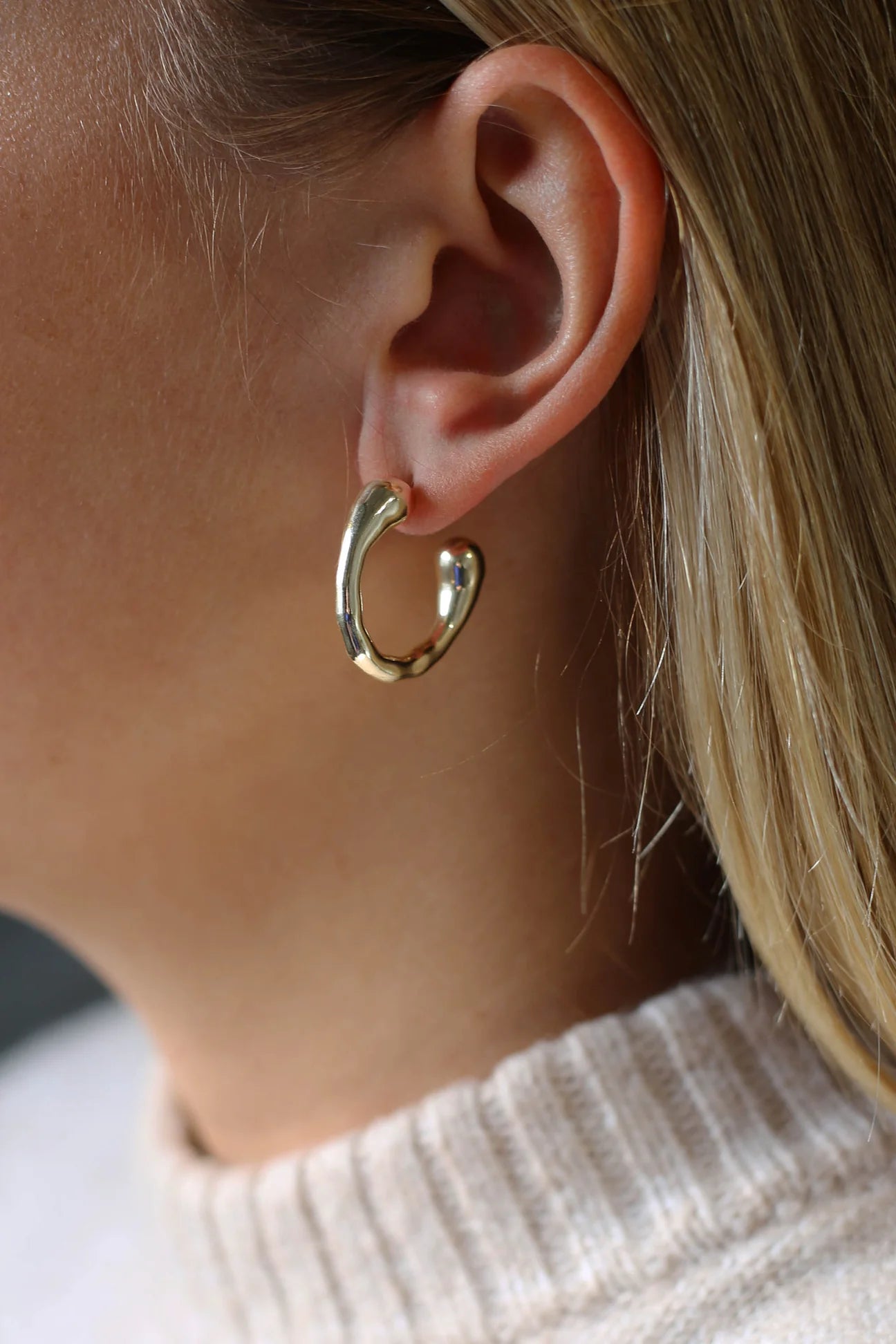 Tutti & Co Dew Earrings - Gold