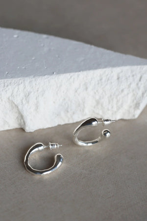 Tutti & Co Dew Earrings - Silver
